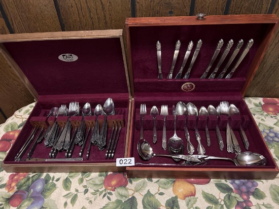 Silverware sets