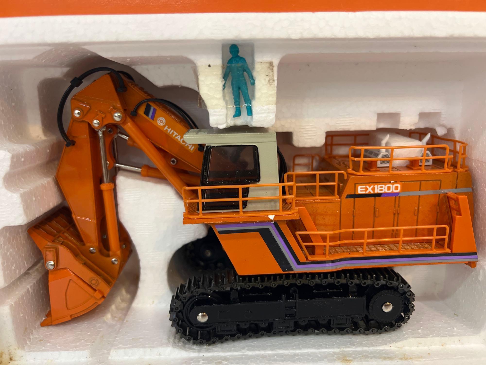 1/60th Hitachi EX1800 Giant Excavator | Proxibid