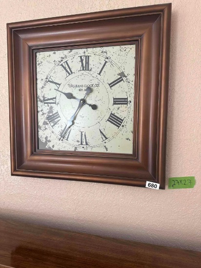 27X27" ORLEANS CLOCK COMPANY WALL CLOCK