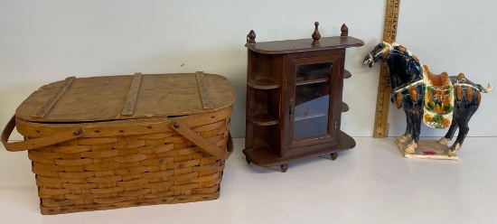 ceramic horse and picnic basket