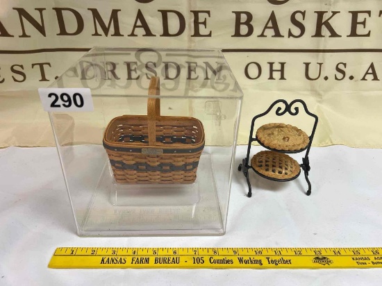 JE COLLECTION MINIATURE MARKET BASKET +