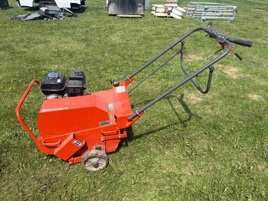 Husqvarna Model AR19 aerator works as it should
