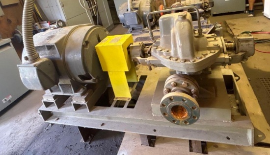 Large 3 phase pump with starter buyer to remove see pics