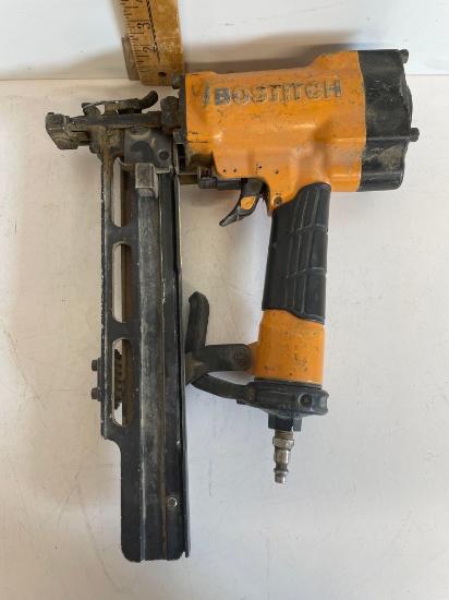 BOSTITCH 16GA NAIL GUN