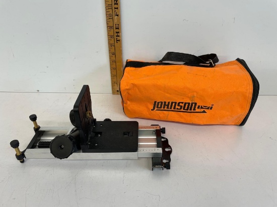 Johnson Level & Tool 40-6304 multi-function mount for a rotary laser level