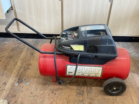 HUSKY AIR COMPRESSOR