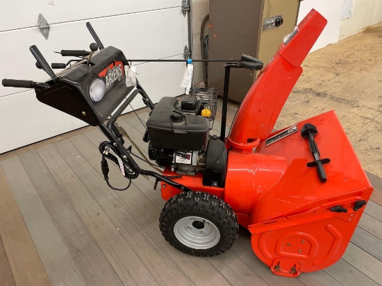 ARIENS 926 SNOW MOWER used very little like NEW