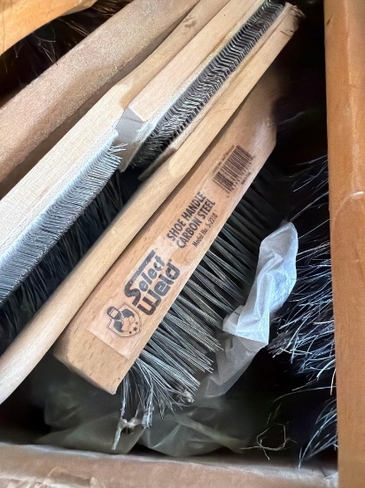 large lot of brushes and steel brushes