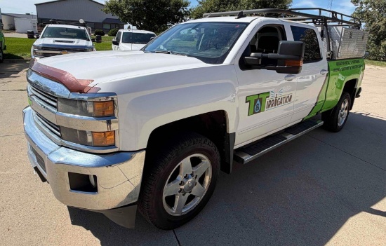 2015 Chevrolet Silverado 2500HD LT Crew Cab 4x4 269,248 Miles Runs & Drives