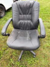 Padded Swivel Office Chair