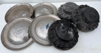 Assorted Wheel Covers, Hubcaps & Caps