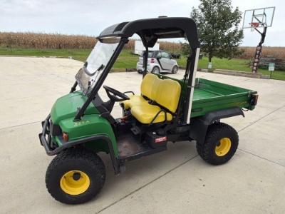 From PC 2016 John Deere HPX 4x4 Gator - Hydraulic Dump Bed - 3,178.1 Hours Runs and Drives