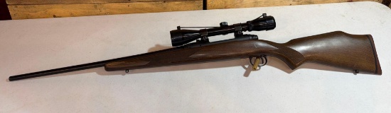 Savage Model 110 .270 Win Bolt-Action Rifle with Simmons Scope - SN F037638