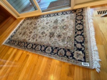Cream-Field Floral Accent Rug with Dark Border, Fringe and Felt-Like Pad