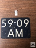 Vintage unmarked plate, 59-09 AM