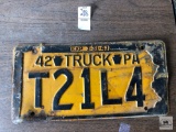 Antique 1942 Pa Truck license plate