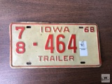 Iowa 1968, White trailer plate