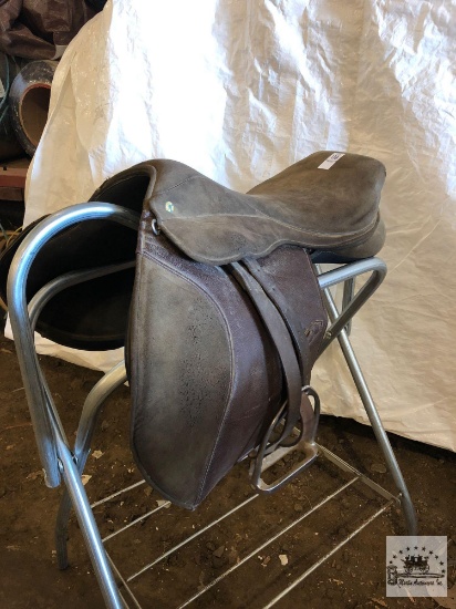 English Saddle