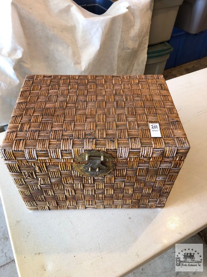 Wicker Trunk