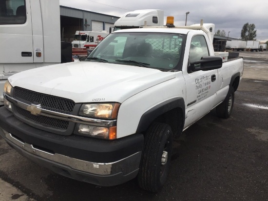 2004 Chevrolet 2500 4X4 Pickup