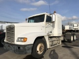 1994 Freightliner FLD T/A Sleeper Truck Tractor