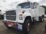 1990 Ford L8000 Vacuum Truck