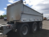 1992 Fruehauf NDNF35D3-15 Tri-Axle Pup Trailer