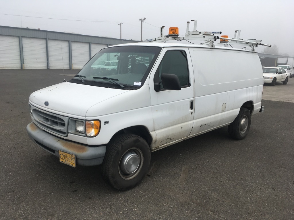 1998 ford econoline cargo van