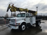 2000 International 4700 Digger Derick Truck