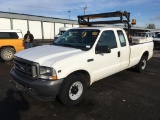 2002 Ford F250 XL Extra Cab Pickup