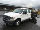 2004 Ford F350 XL Flatbed Truck