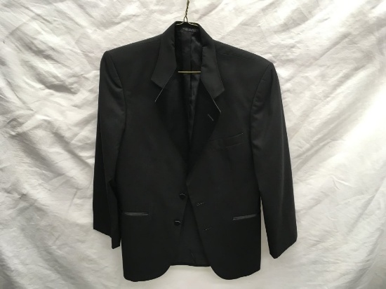 FCGI 2 Button Notch Tux Jackets