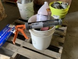 Caulk Gun & Caulk