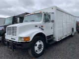 1997 International 4900 S/A Beverage Truck