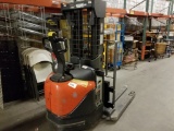 Linde EWS40 Electric Lift Truck