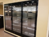 Refrigerated Walk-in/Display Cabinet