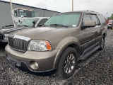 2003 Lincoln Navigator SUV