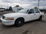 1999 Ford Crown Victoria Sedan