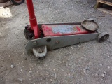 2.25 Ton Hydraulic Floor Jack