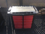 Rubbermaid Rolling Tool Cart