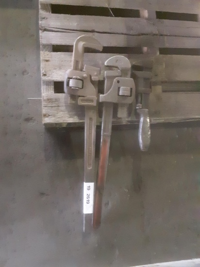 Pipe Wrenches Qty 3