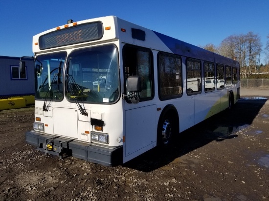 2002 New Flyer D40LF Transit Bus