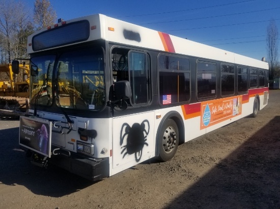 2000 New Flyer D40LF Transit Bus