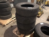 Radial Wintercat SST 265/70R17 Tires