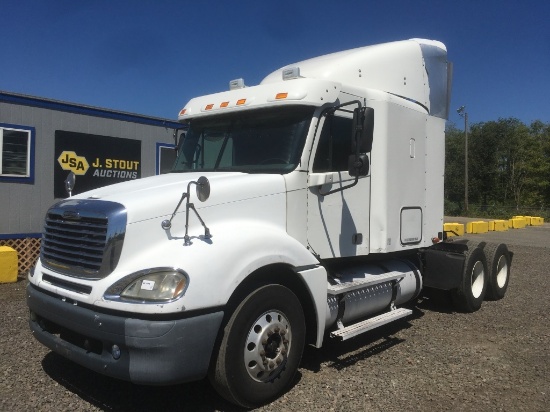 2006 Freightliner T/A Sleeper Truck Tractor