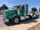 2017 Kenworth T800 Tri-Axle Lowboy Truck