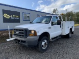 2005 Ford F350 XL SD 4x4 Utility Truck