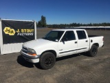 2001 Chevrolet S10 LS 4x4 Crew Cab Pickup