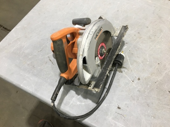 Rigid R3200 7 1/4" Circular Saw