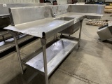 L-Shaped Counter w/Sink